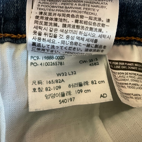 Levi's 415 Relaxed Bootcut Jeans Women's Size 32 mid wash blue boot flare - Picture 14 of 16